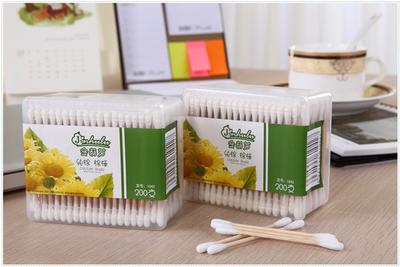 Item No.1042----200 Pcs Wooden Stick 100% Pure Cotton Buds Packed in PP Box